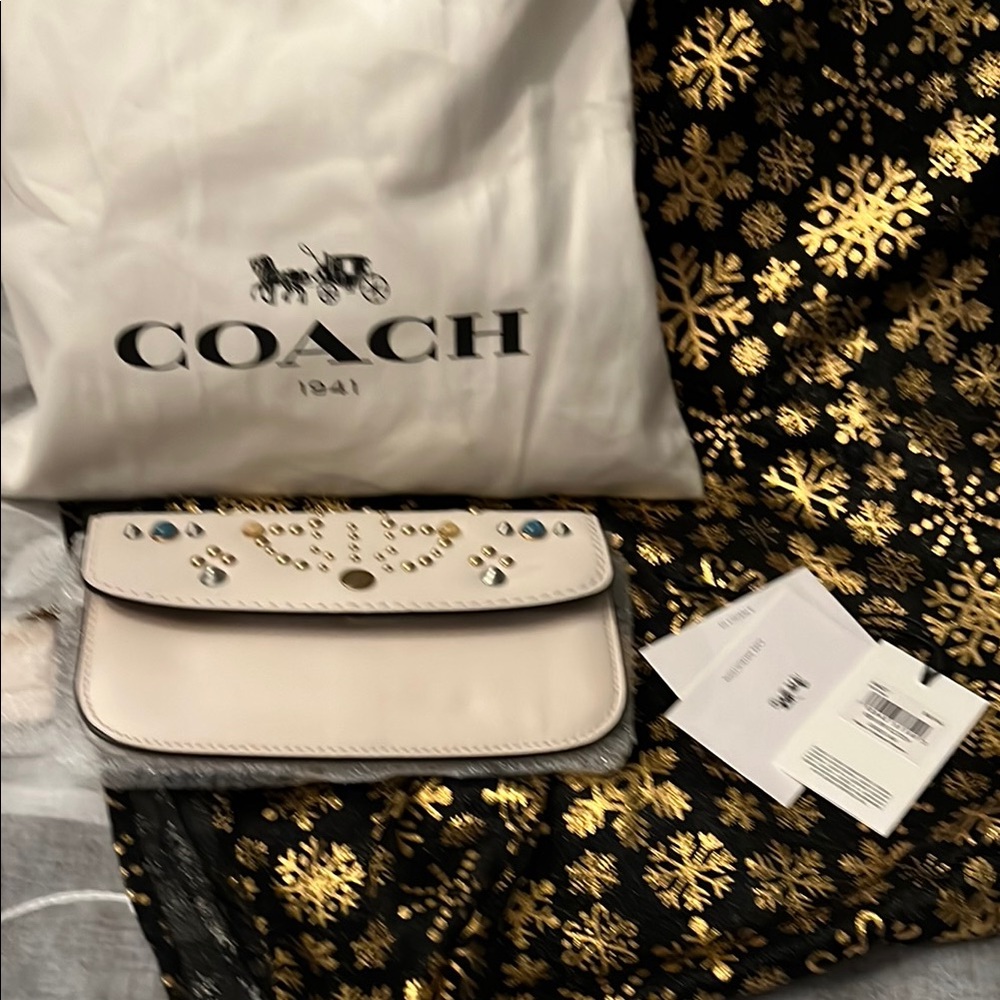 Coach White Studded Clutch, Wristlet,Crossbody